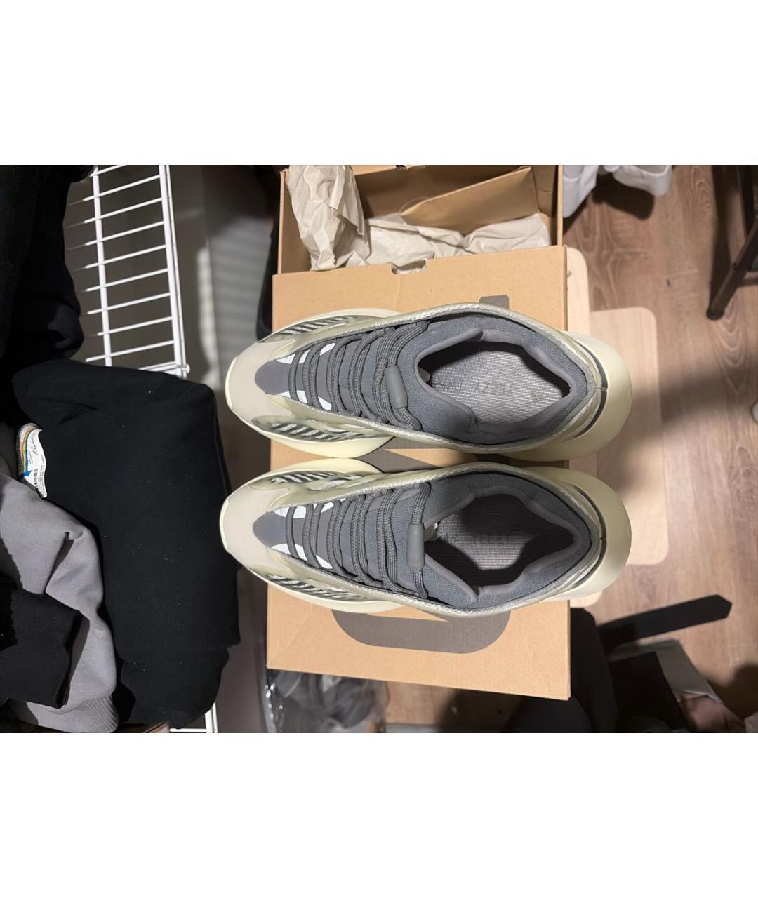 ADIDAS YEEZY Бежевые резиновые низкие кроссовки / кеды, фото 3