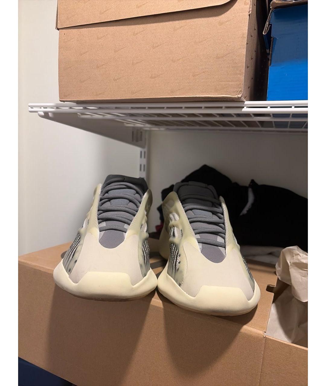 ADIDAS YEEZY Бежевые резиновые низкие кроссовки / кеды, фото 2