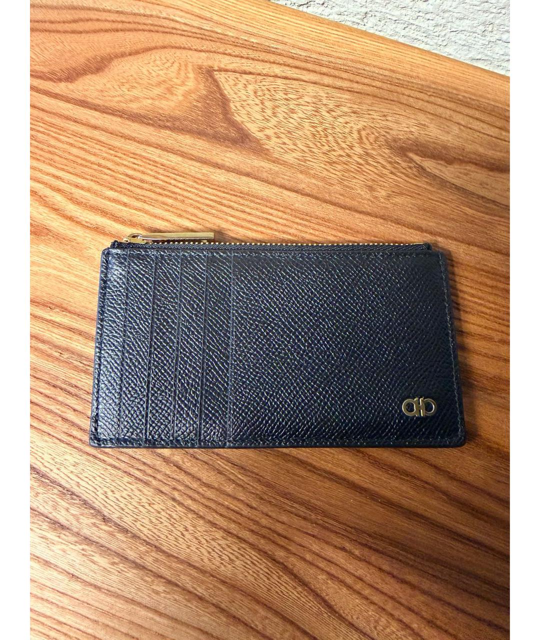 FERRAGAMO Черный кожаный кардхолдер, фото 8