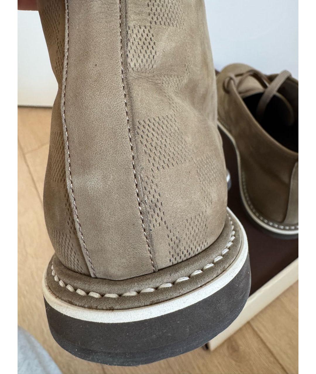 LOUIS VUITTON Бежевые замшевые низкие ботинки, фото 8