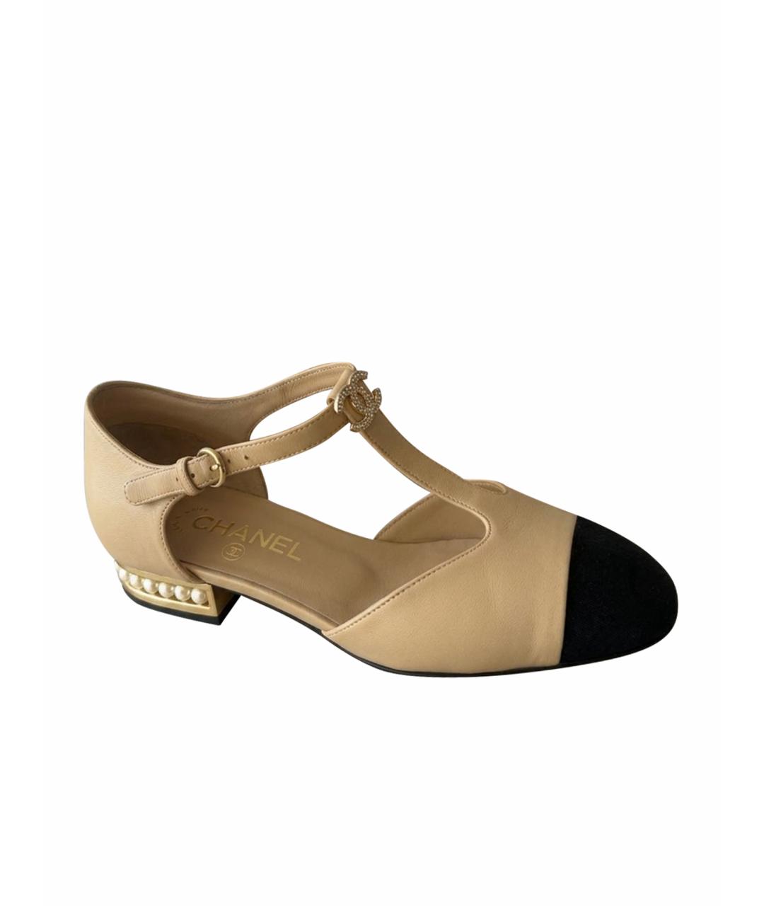 CHANEL Бежевые кожаные балетки, фото 1