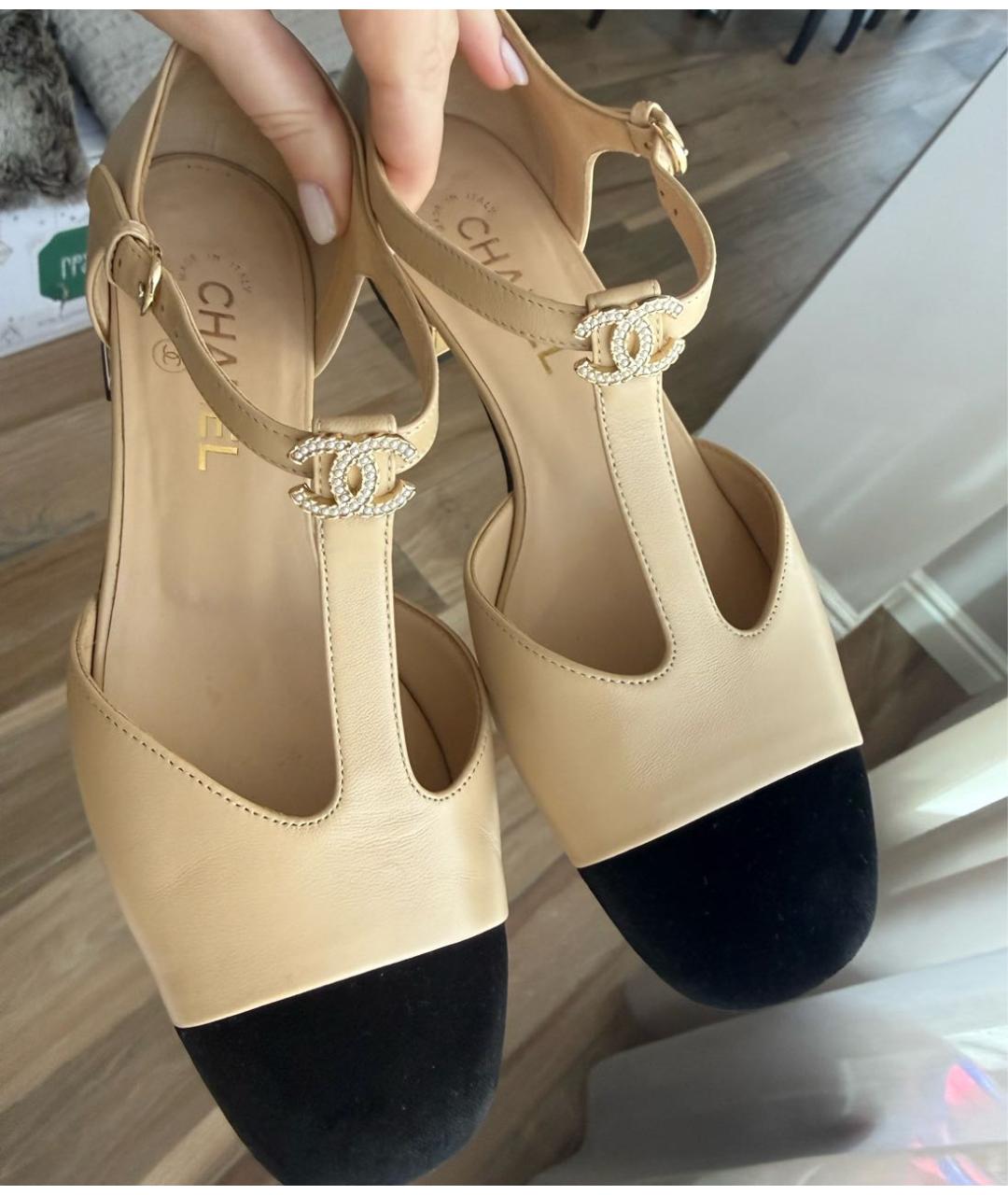 CHANEL Бежевые кожаные балетки, фото 3