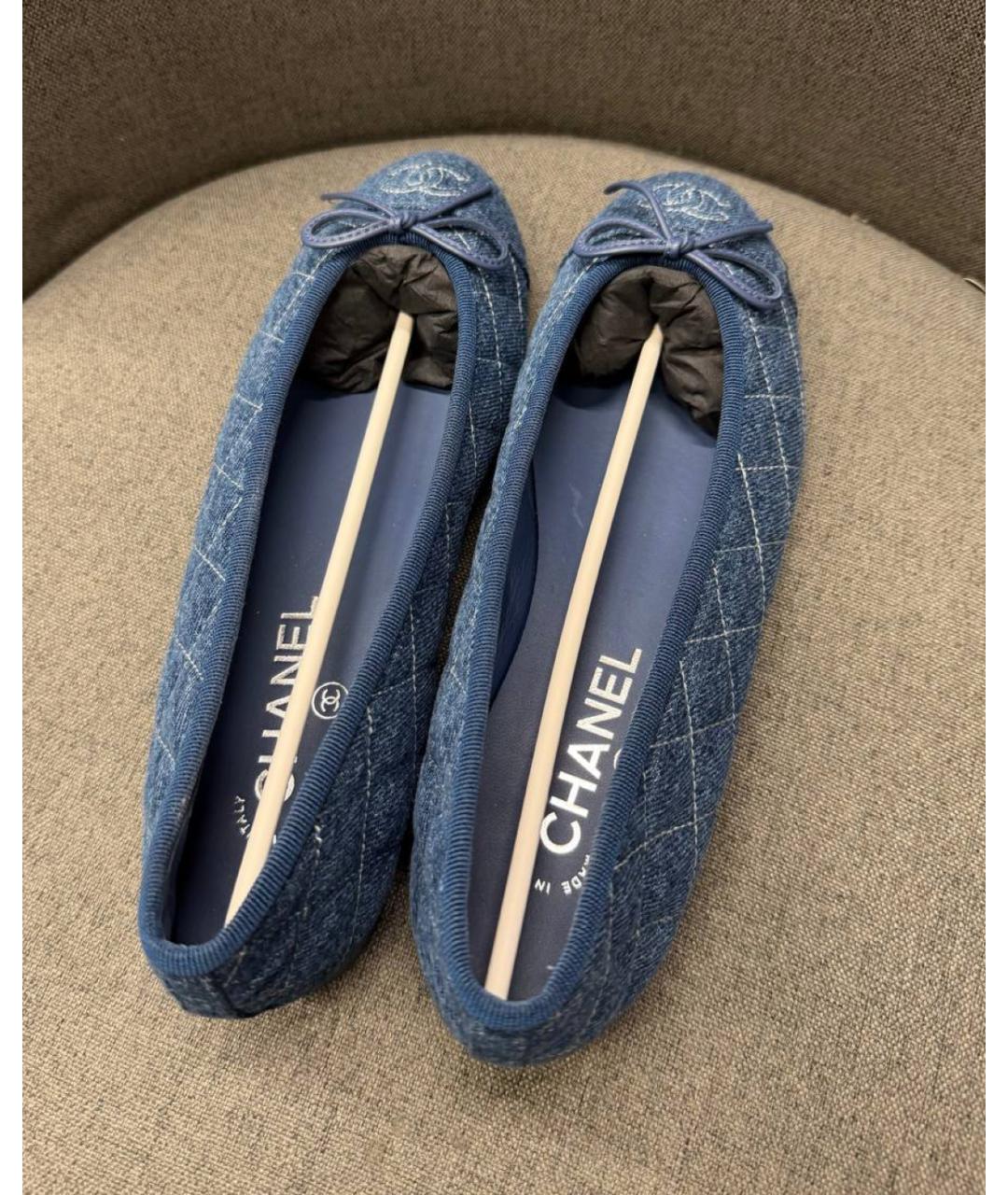 CHANEL Синие текстильные балетки, фото 2