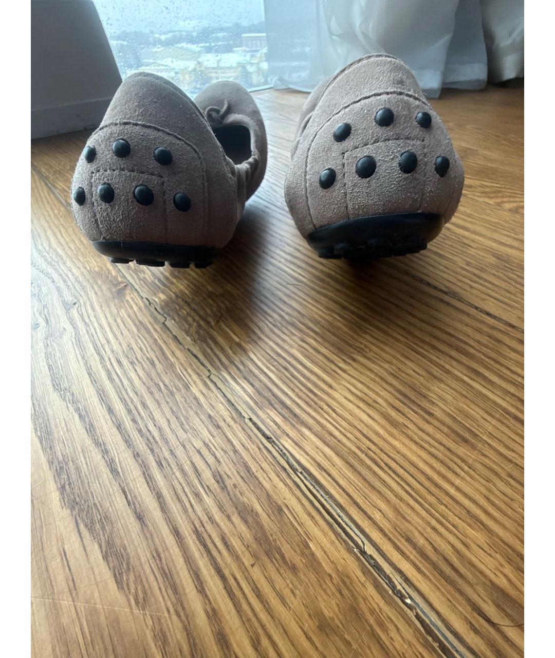 TOD'S Бежевые замшевые балетки, фото 4