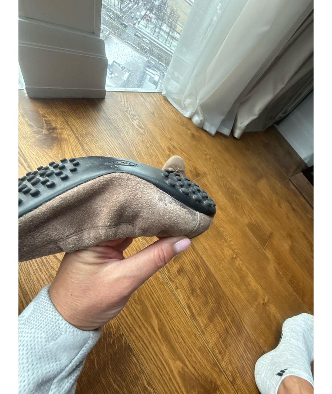 TOD'S Бежевые замшевые балетки, фото 5