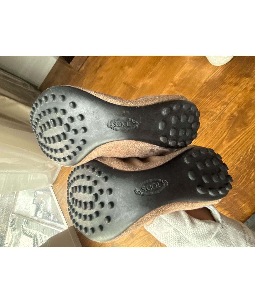 TOD'S Бежевые замшевые балетки, фото 7