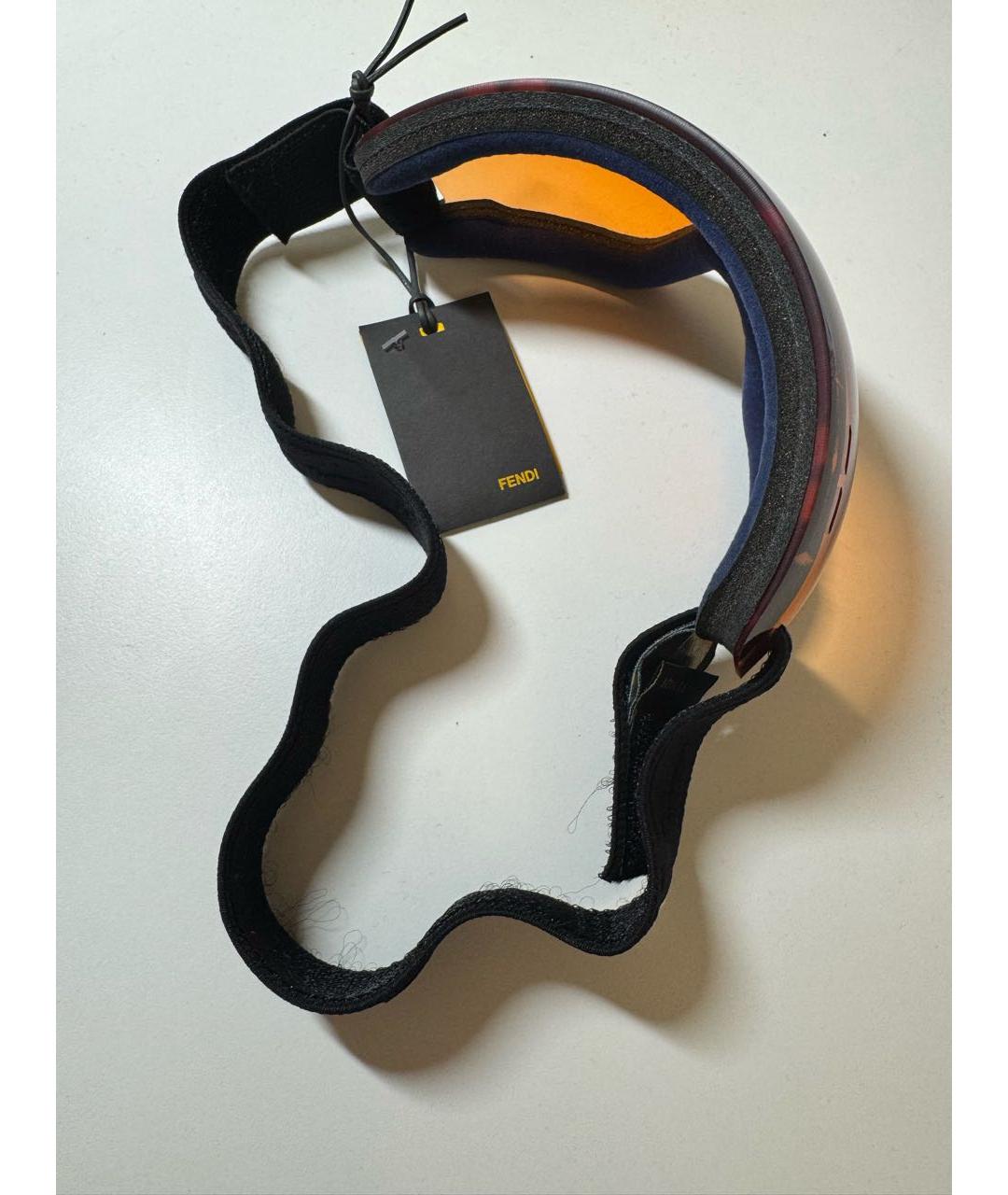 FENDI Фиолетовые пластиковые солнцезащитные очки, фото 2