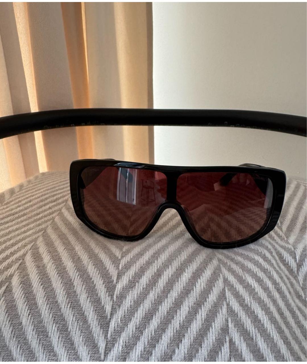 CHANEL Черные пластиковые солнцезащитные очки, фото 3