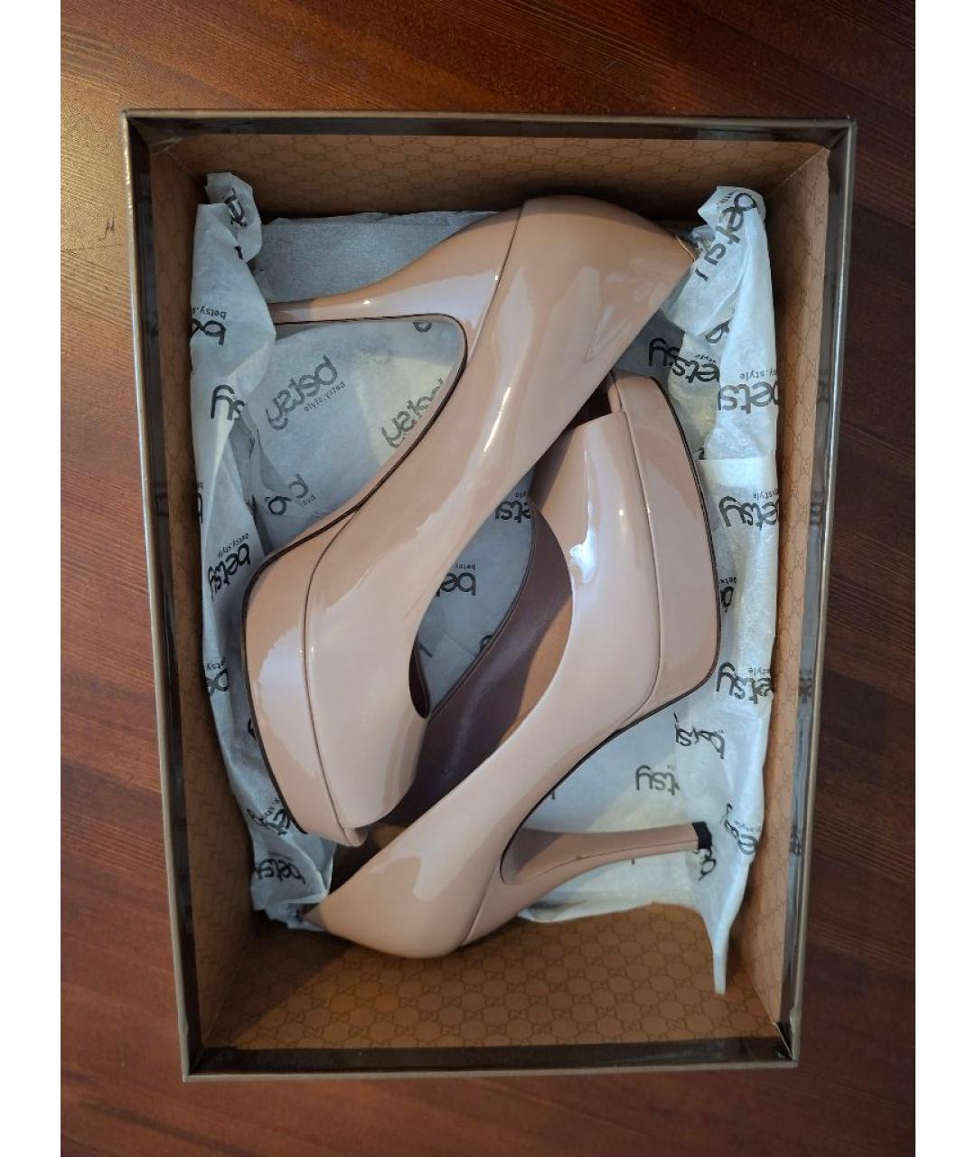 GUCCI Бежевые туфли из лакированной кожи, фото 7