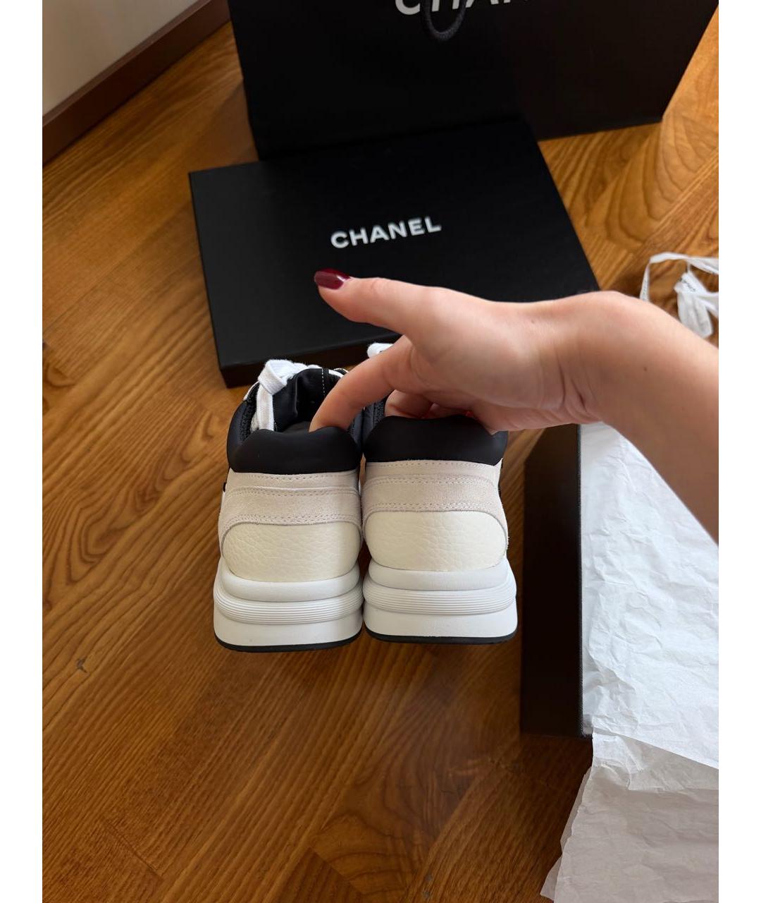 CHANEL Белые кожаные кеды, фото 6