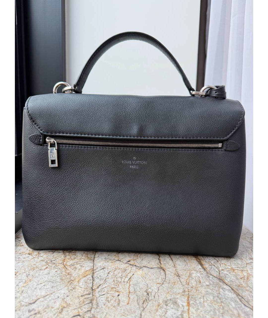 LOUIS VUITTON Черная кожаная сумка с короткими ручками, фото 3