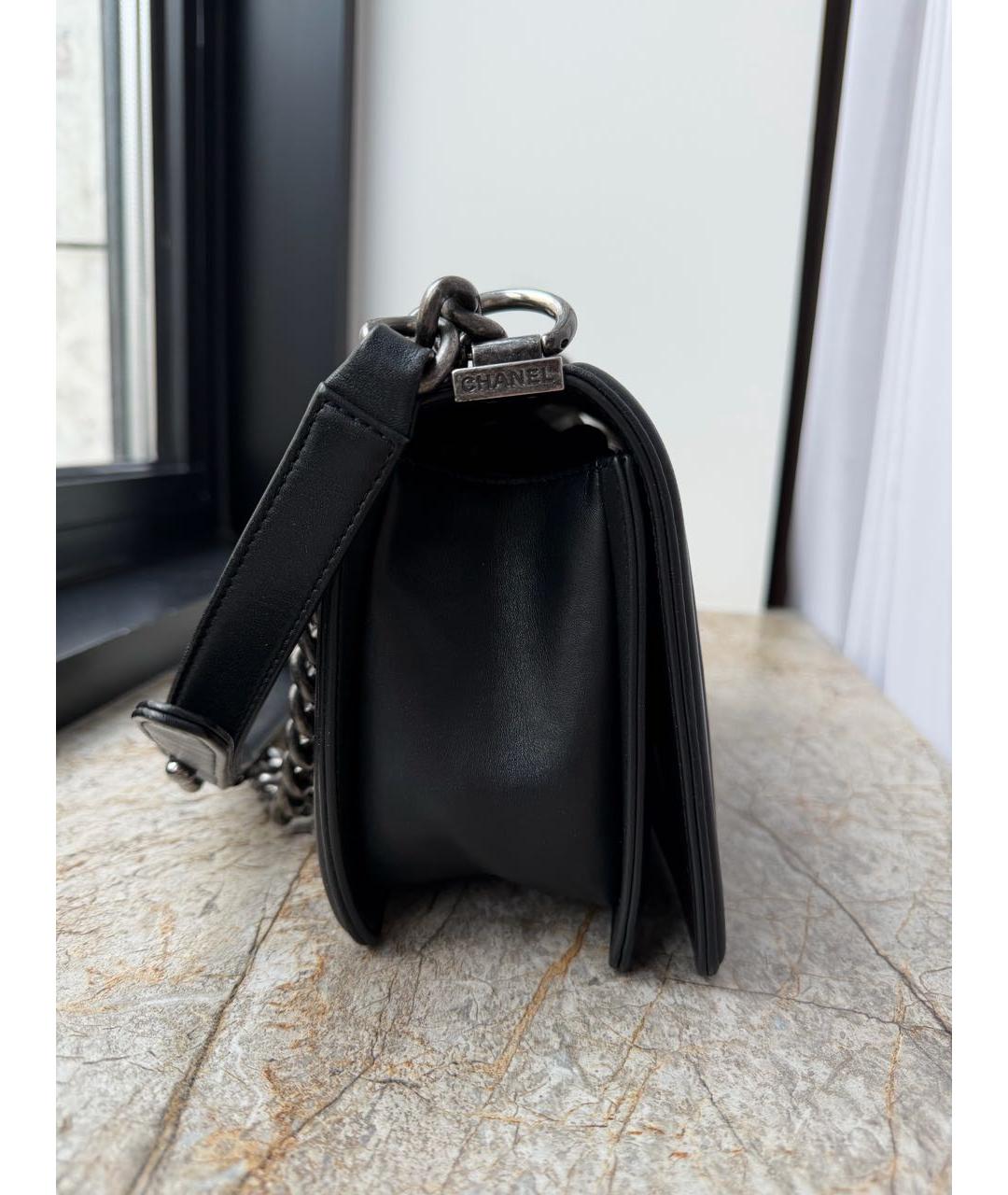 CHANEL Черная кожаная сумка через плечо, фото 5