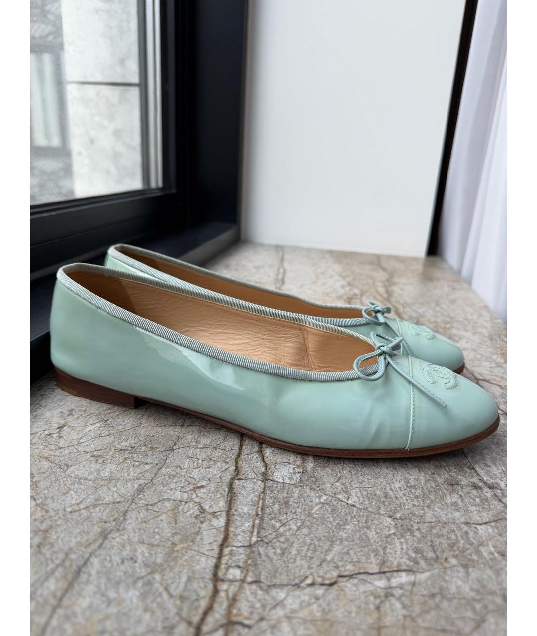 CHANEL Бирюзовые балетки из лакированной кожи, фото 7