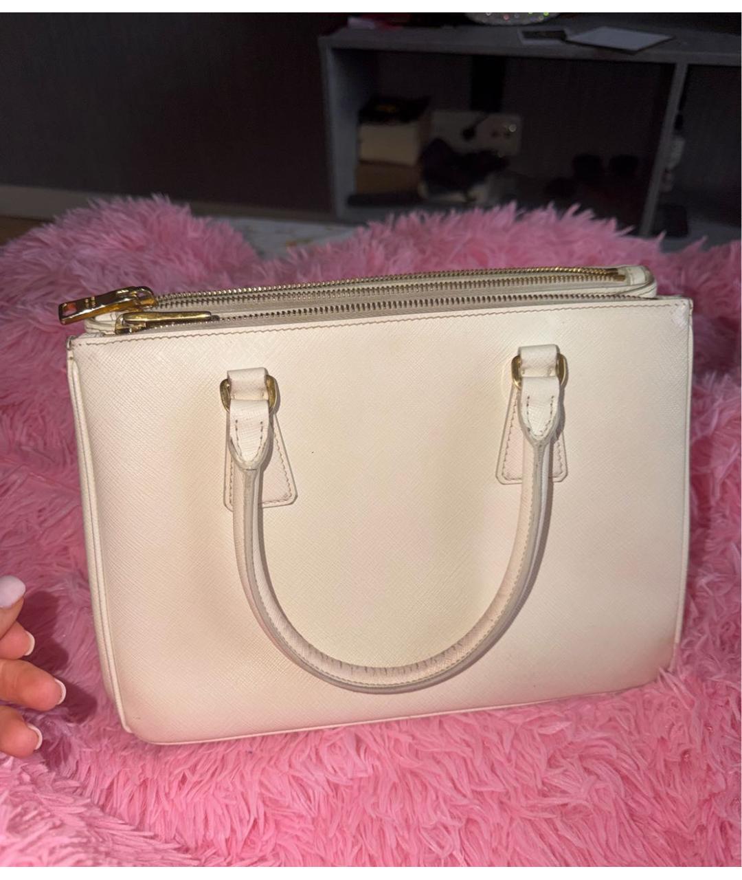 PRADA Белая кожаная сумка с короткими ручками, фото 3