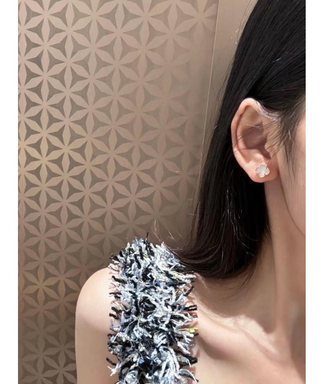VAN CLEEF & ARPELS Серебряные серьги из белого золота, фото 7