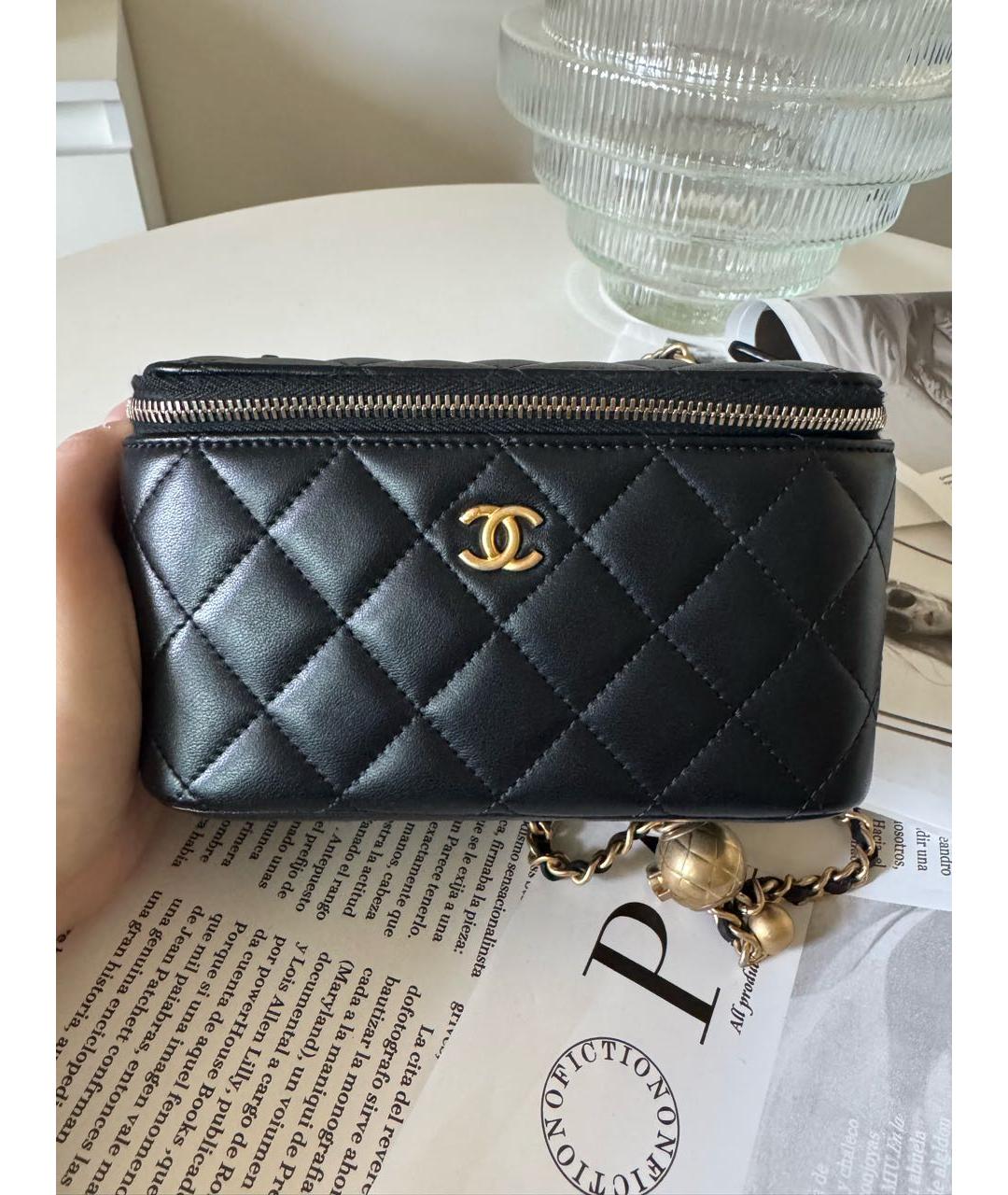 CHANEL Черная кожаная сумка через плечо, фото 2