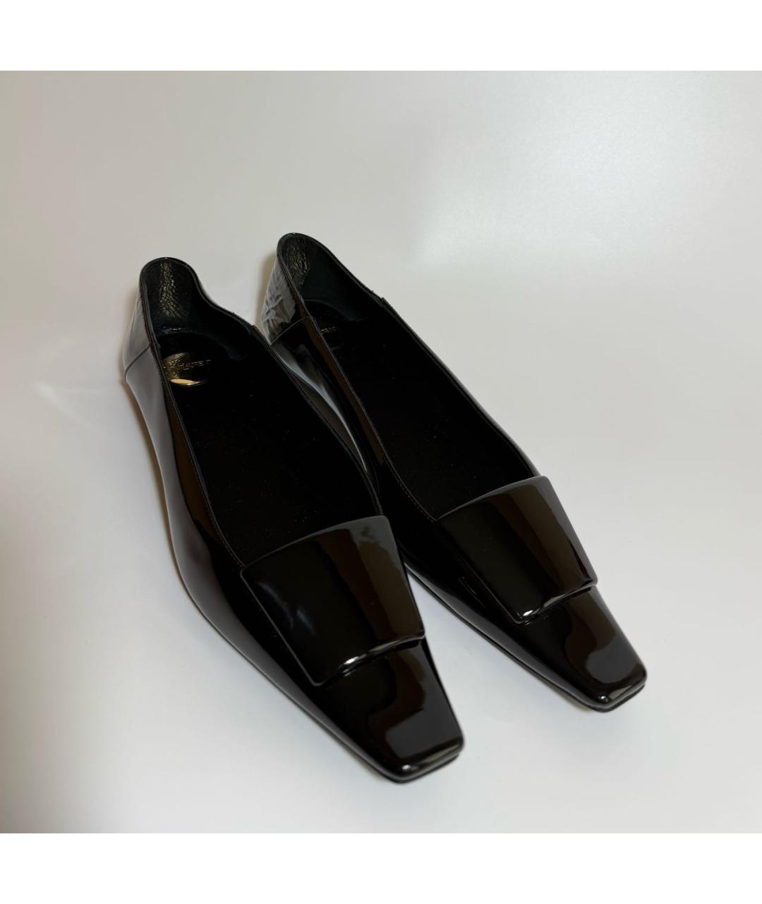 SAINT LAURENT Черные балетки из лакированной кожи, фото 2