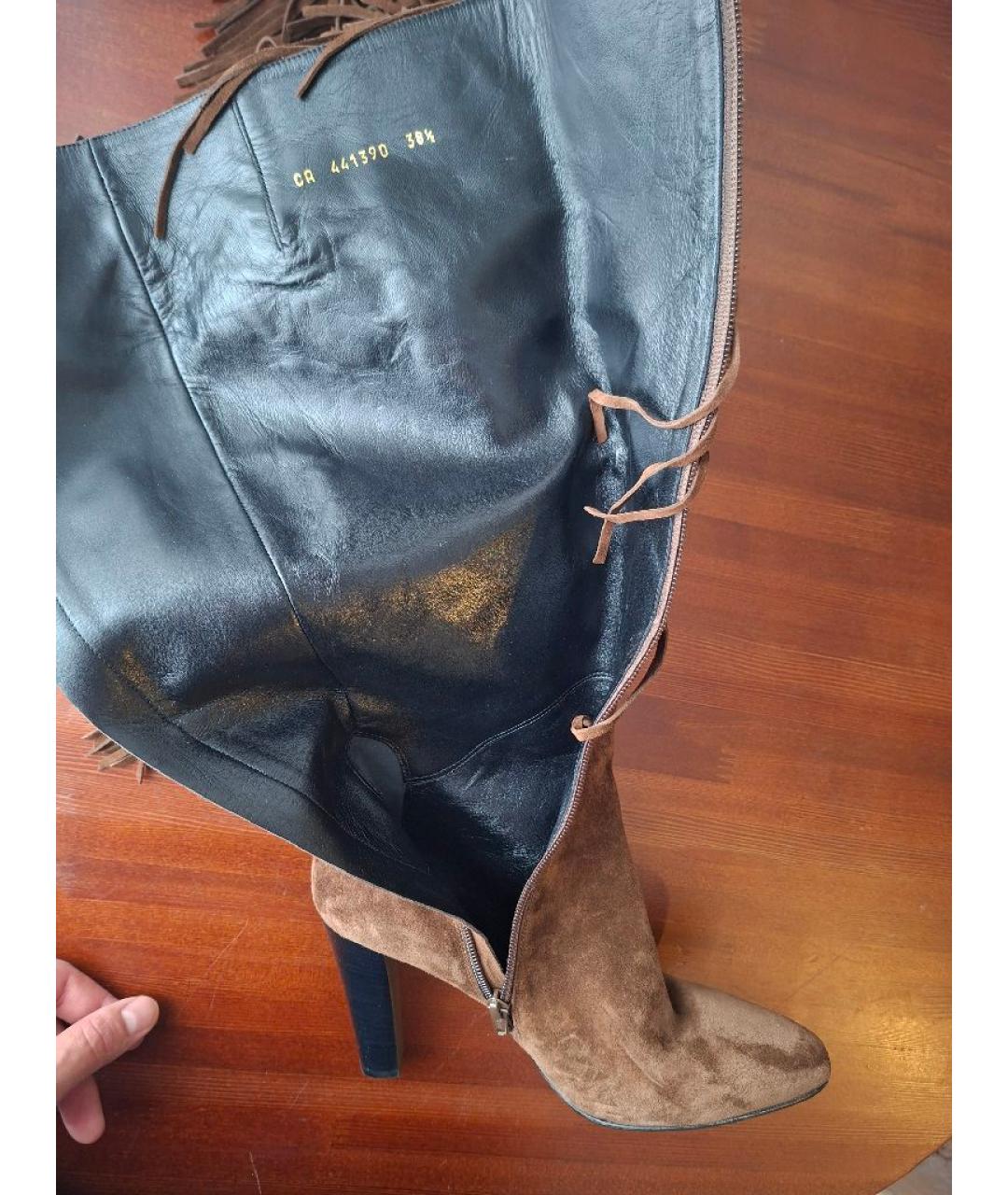 SAINT LAURENT Коричневые замшевые сапоги, фото 5