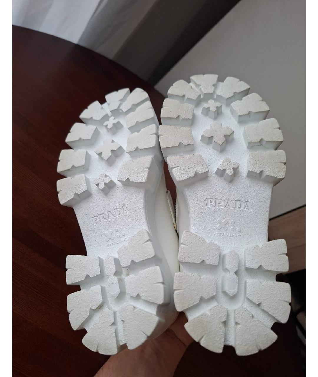PRADA Белые кожаные лоферы, фото 6