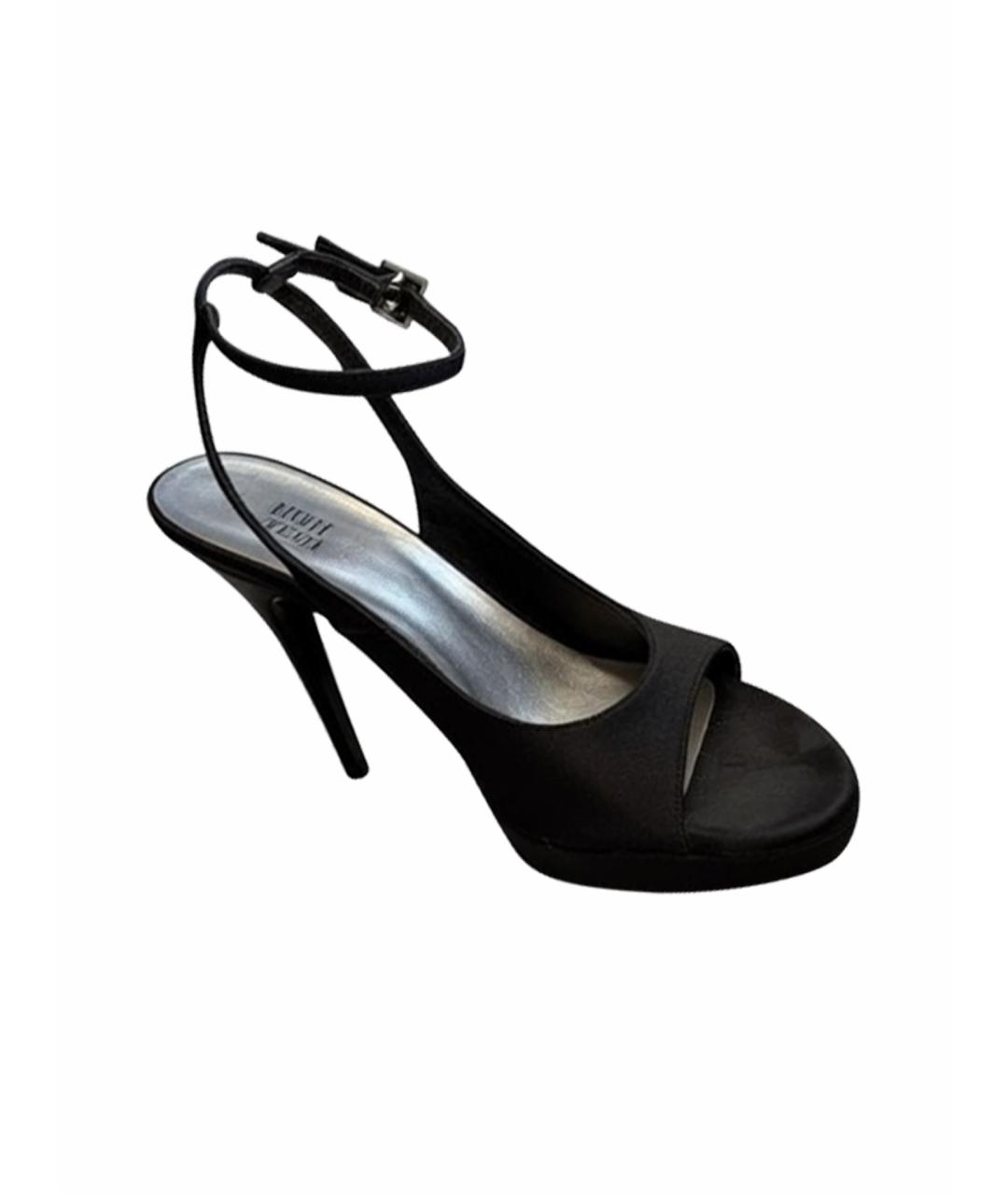 STUART WEITZMAN Черные босоножки, фото 1