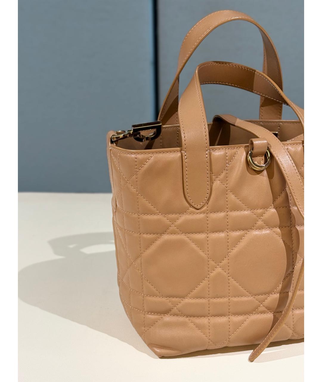 CHRISTIAN DIOR Бежевая кожаная сумка тоут, фото 7