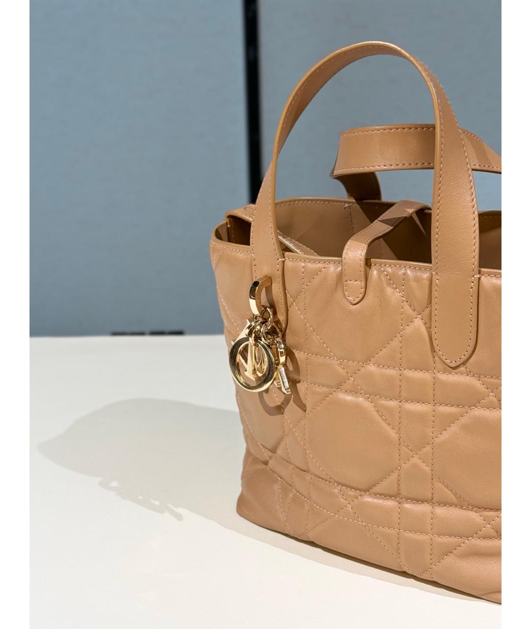 CHRISTIAN DIOR Бежевая кожаная сумка тоут, фото 4