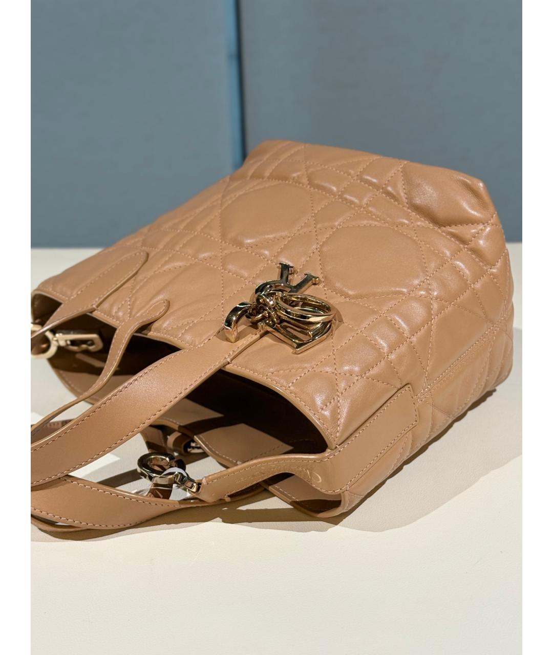 CHRISTIAN DIOR Бежевая кожаная сумка тоут, фото 8