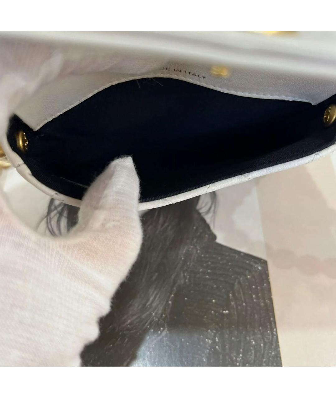 CHANEL Белая кожаная сумка через плечо, фото 3