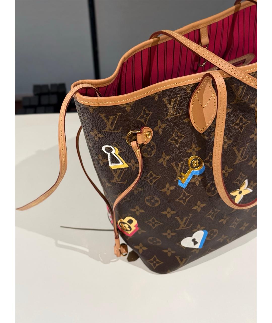 LOUIS VUITTON Коричневая сумка тоут, фото 8