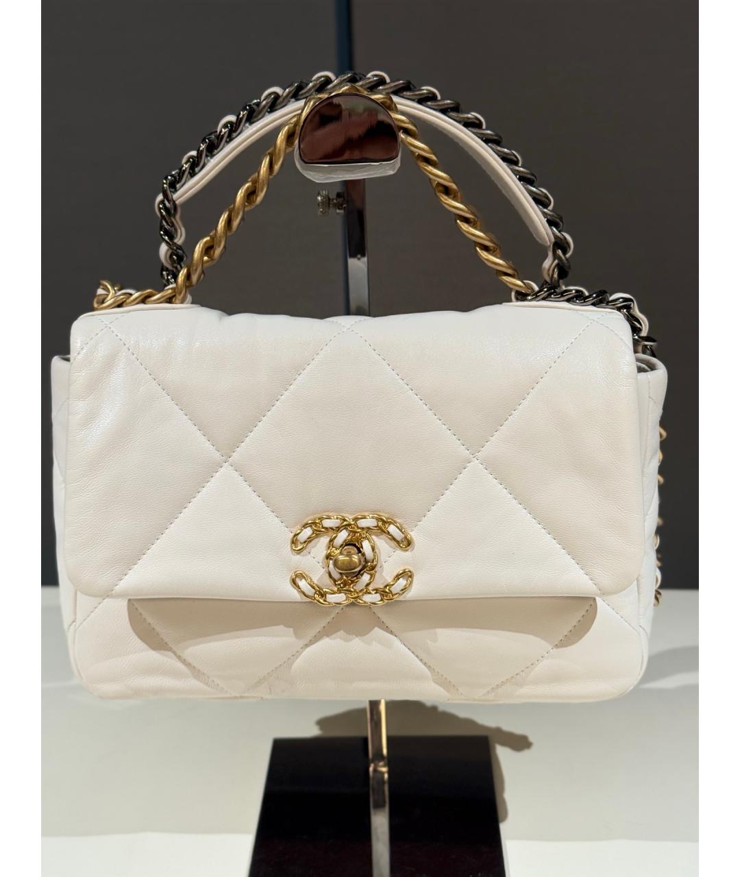 CHANEL Белая кожаная сумка через плечо, фото 2