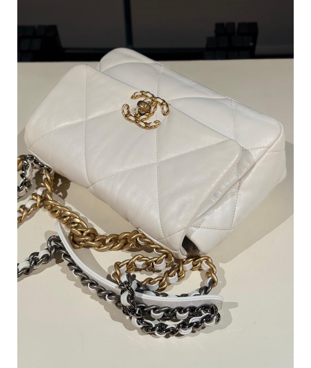 CHANEL Белая кожаная сумка через плечо, фото 9
