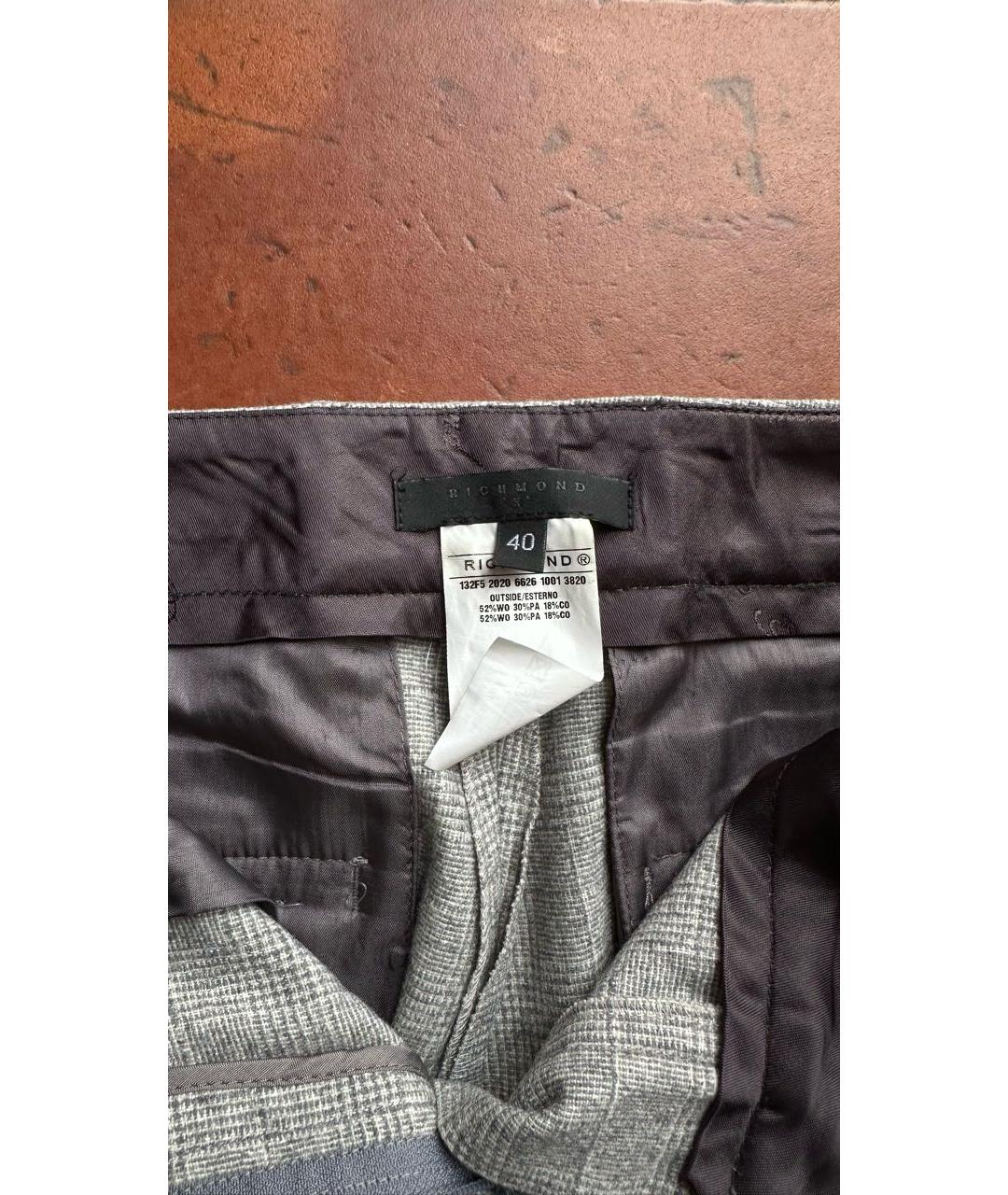JOHN RICHMOND Серые шерстяные прямые брюки, фото 4