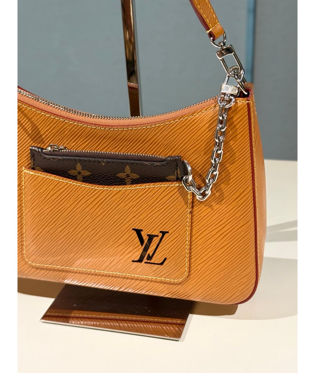 LOUIS VUITTON Оранжевая кожаная сумка через плечо, фото 3