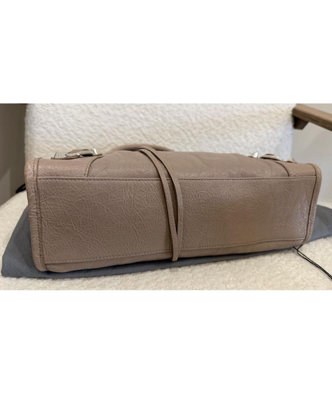 BALENCIAGA Бежевая кожаная сумка с короткими ручками, фото 3