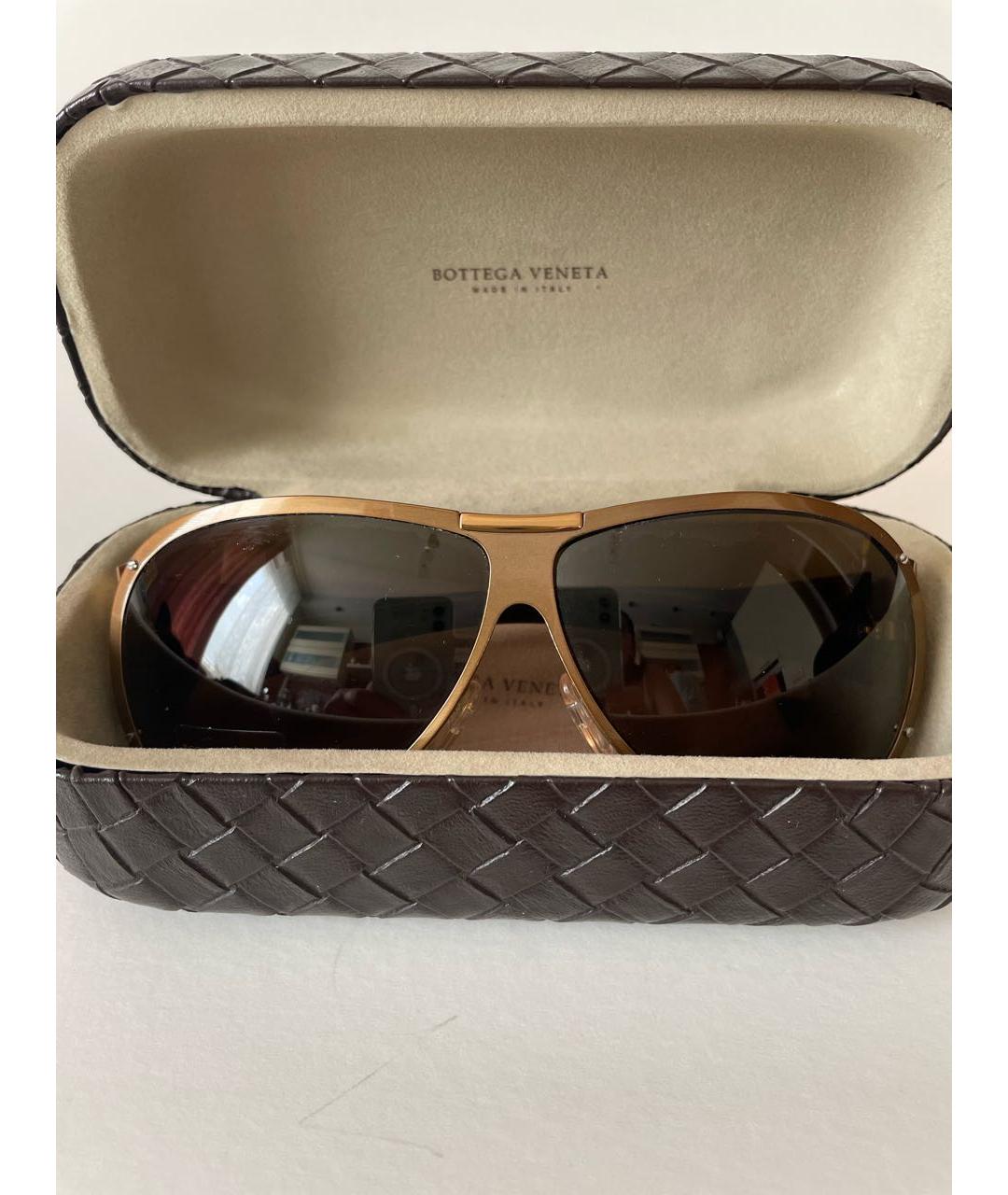 BOTTEGA VENETA Коричневые пластиковые солнцезащитные очки, фото 4