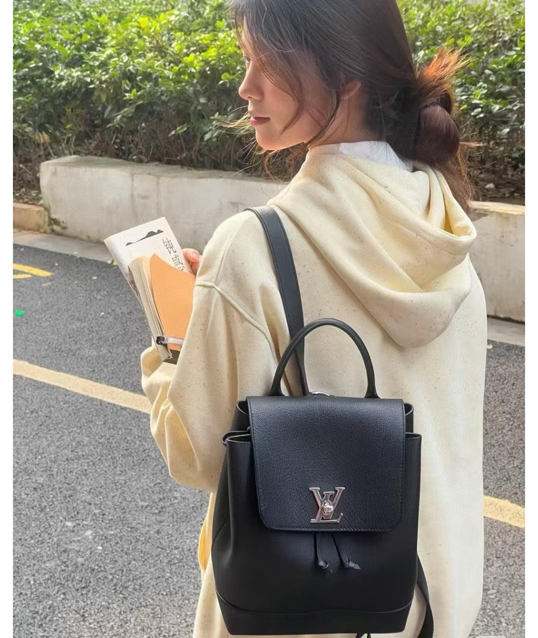 LOUIS VUITTON Черный кожаный рюкзак, фото 6