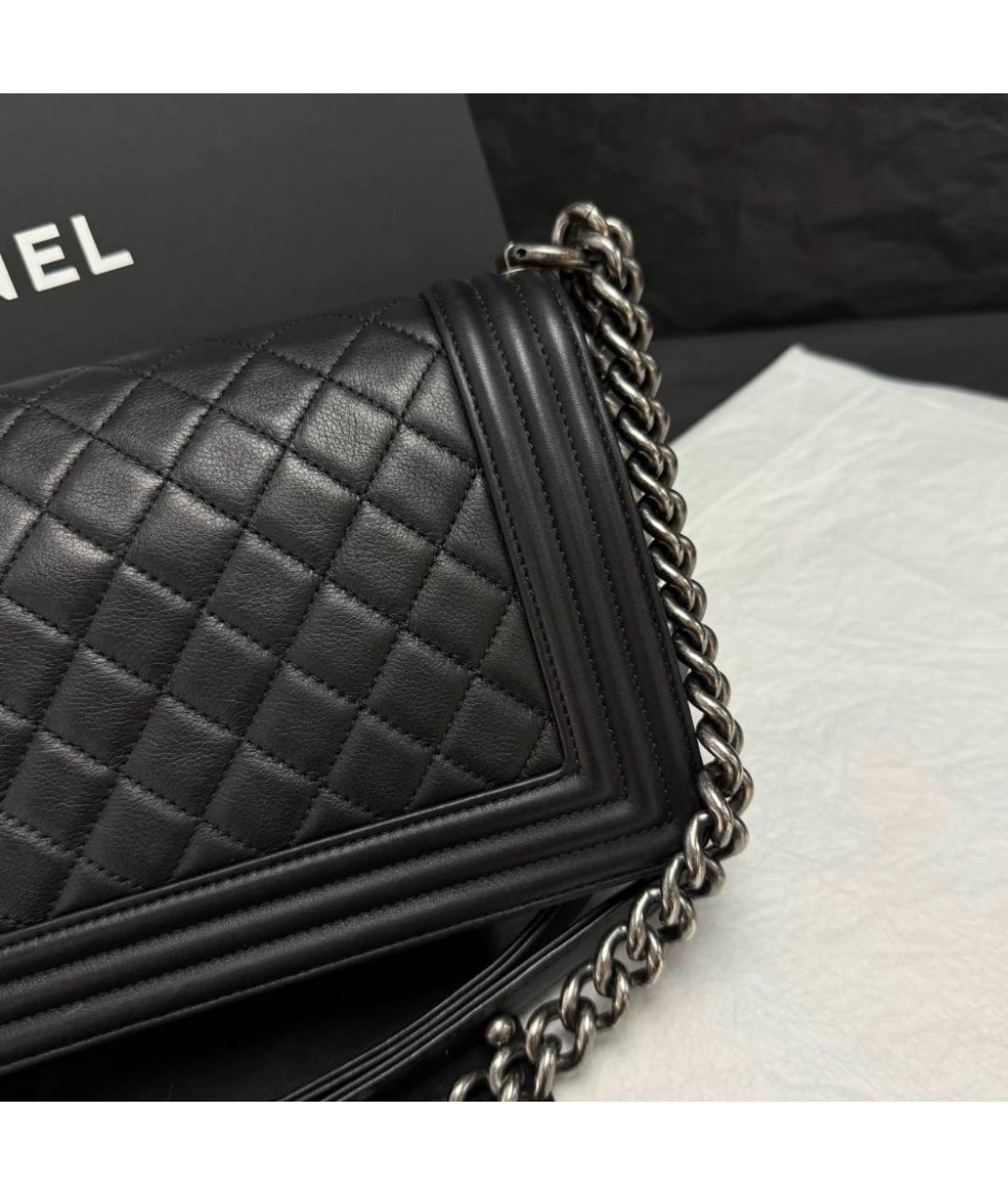 CHANEL Черная кожаная сумка через плечо, фото 5