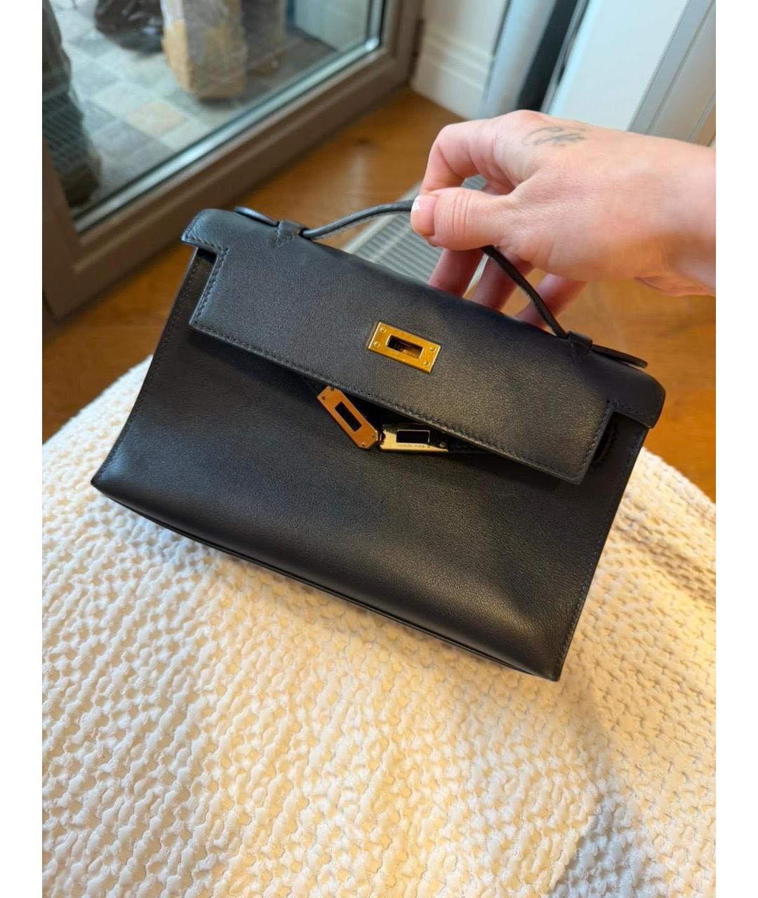 HERMES Черная кожаная сумка с короткими ручками, фото 3