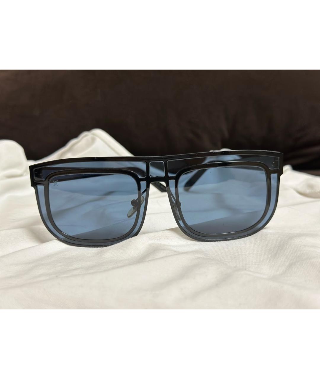 LOUIS VUITTON Черные пластиковые солнцезащитные очки, фото 8