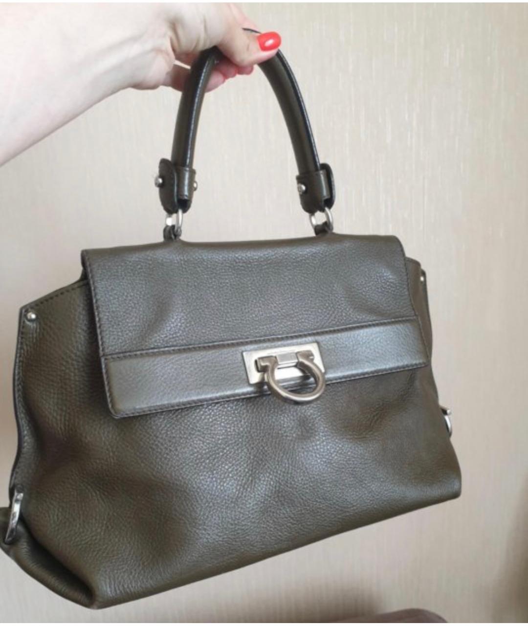 FERRAGAMO Коричневая кожаная сумка через плечо, фото 5