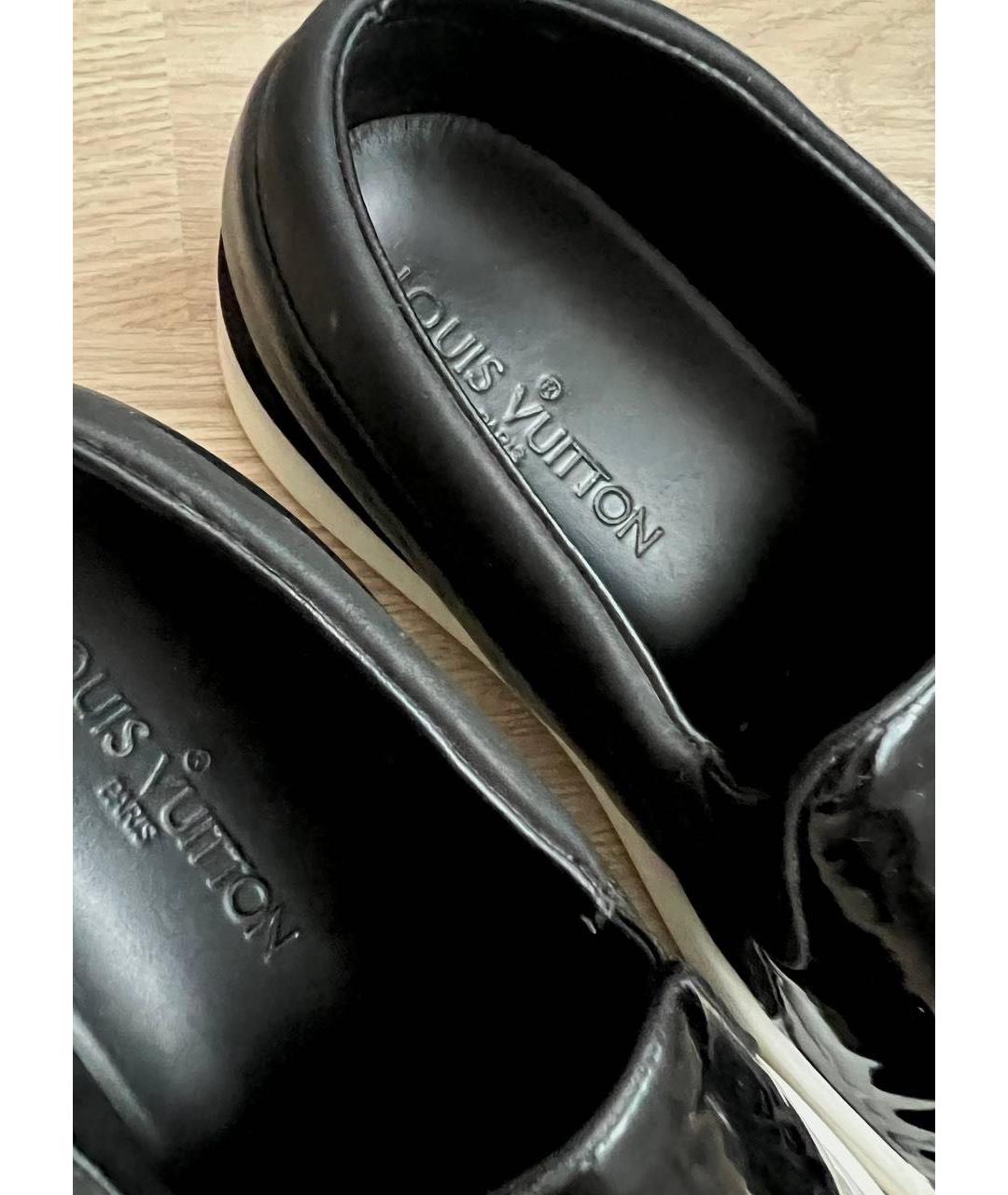 LOUIS VUITTON Черные слипоны из лакированной кожи, фото 6