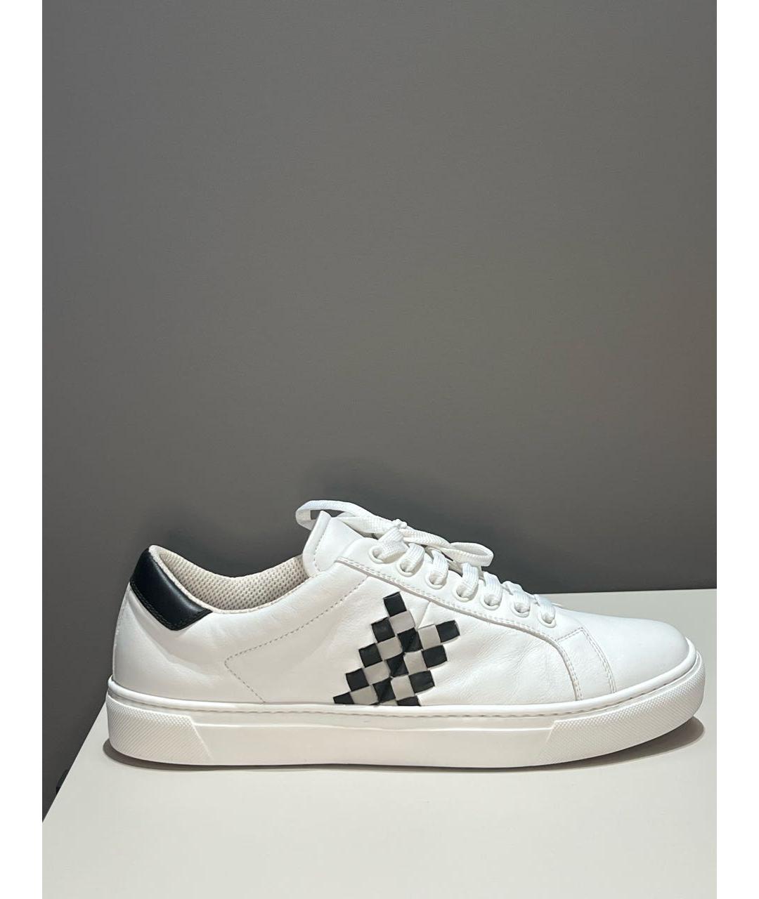 BOTTEGA VENETA Белые кожаные низкие кроссовки / кеды, фото 6