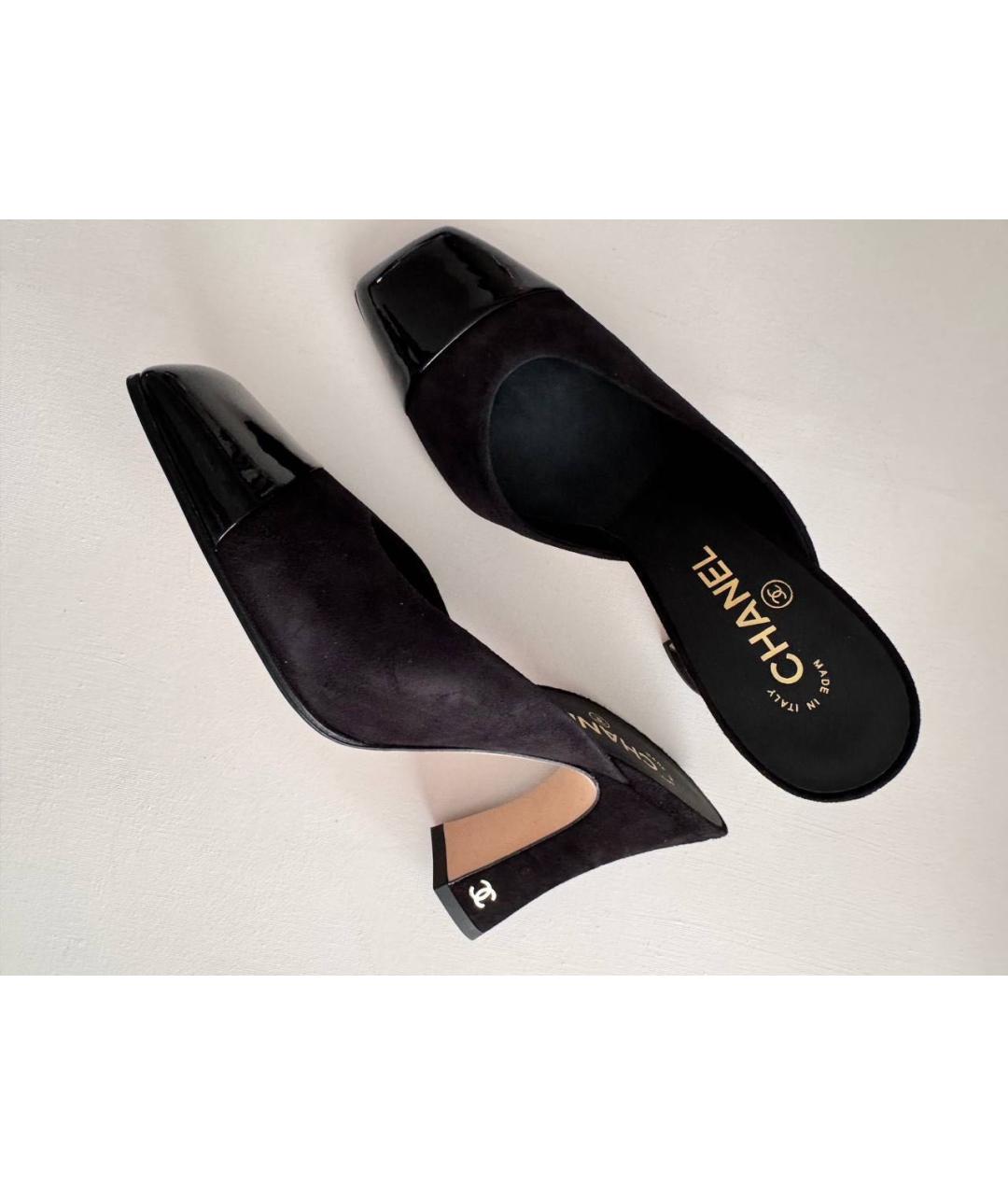 CHANEL Черные замшевые мюли, фото 4