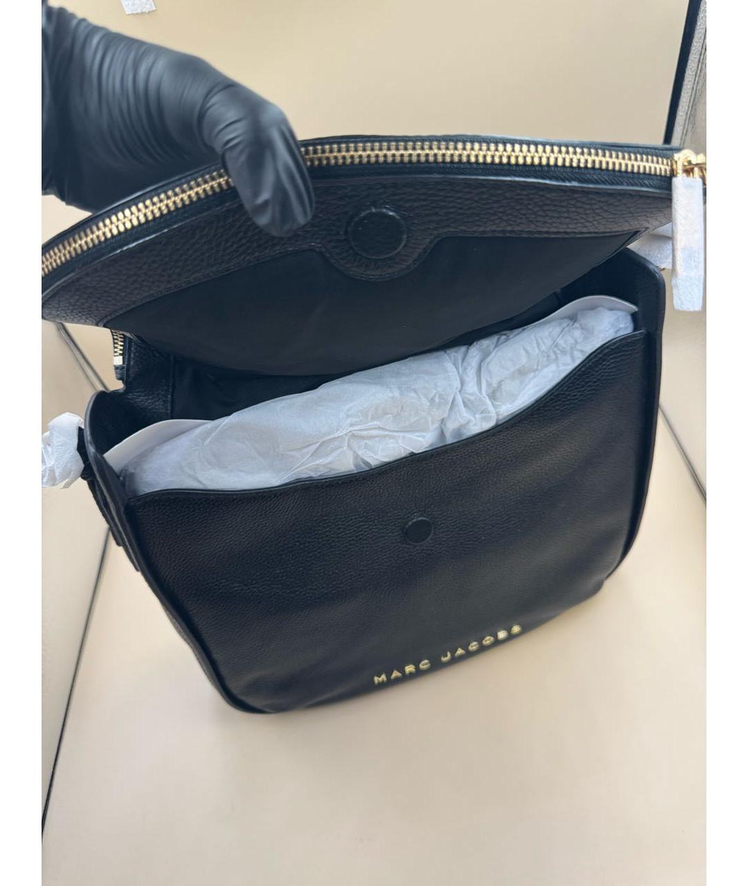 MARC JACOBS Черная кожаная сумка через плечо, фото 5