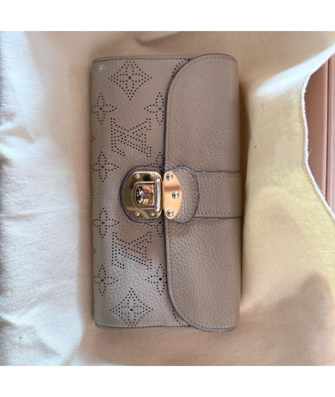 LOUIS VUITTON Бежевый кожаный кошелек, фото 5