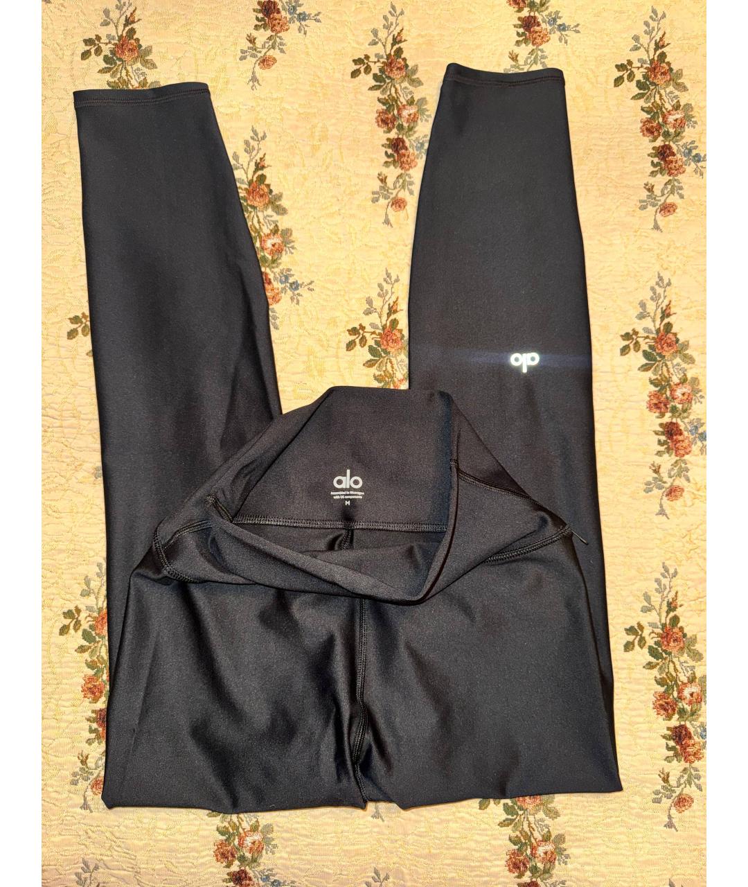 ALO YOGA Черные хлопко-эластановые леггинсы и велосипедки, фото 3