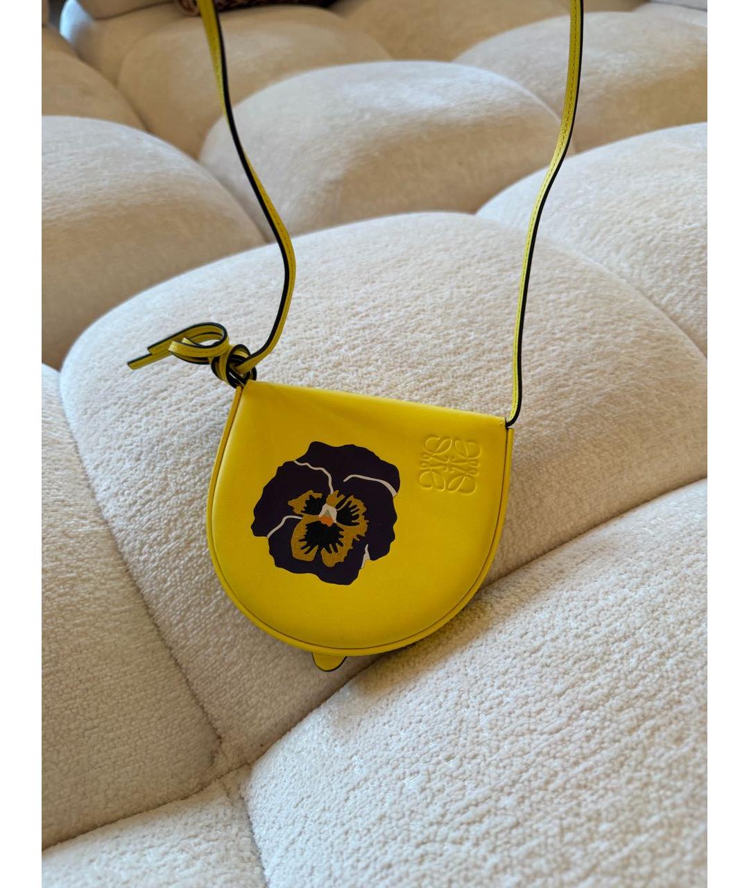 LOEWE Желтая кожаная сумка через плечо, фото 6