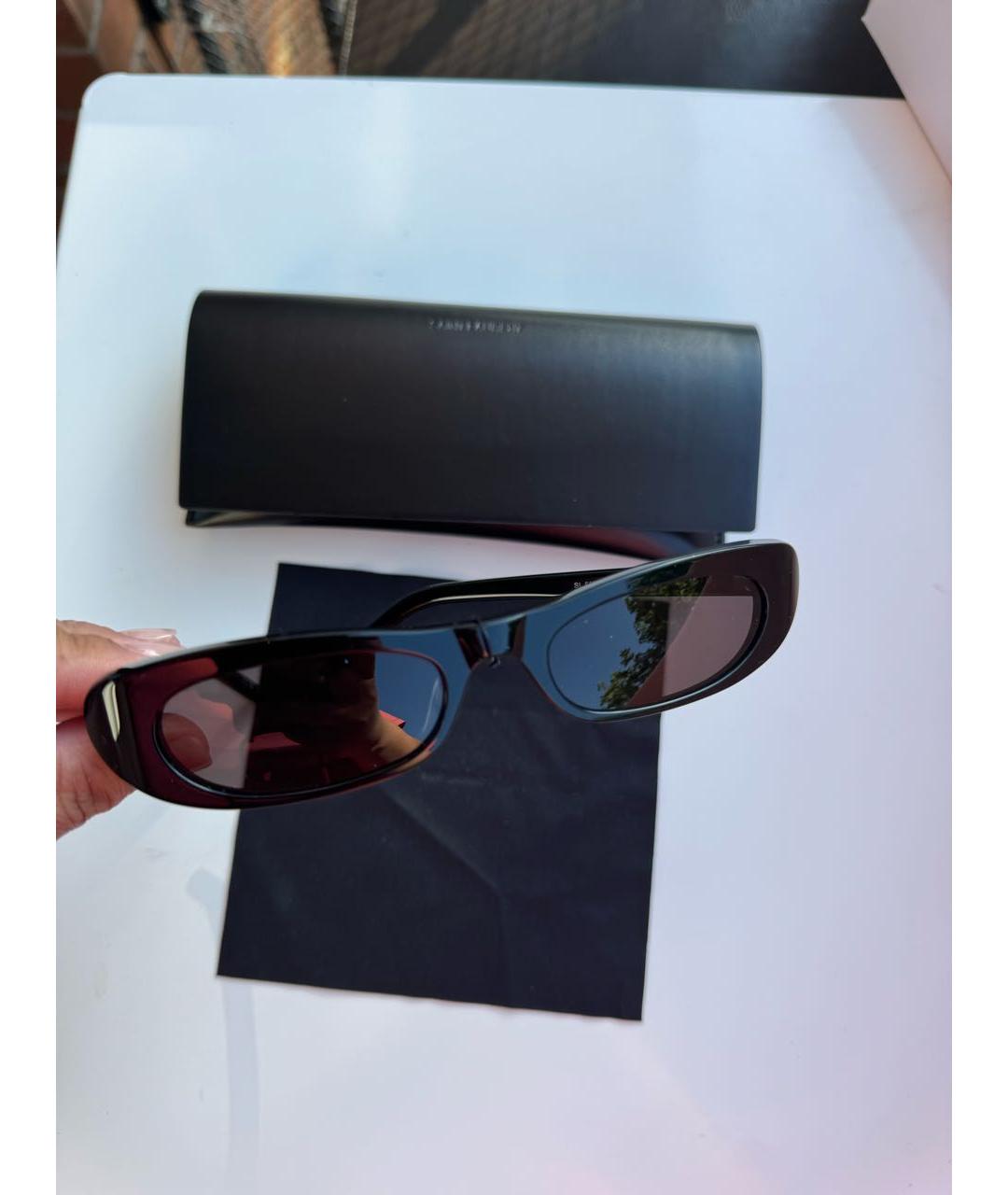 SAINT LAURENT Черные пластиковые солнцезащитные очки, фото 4