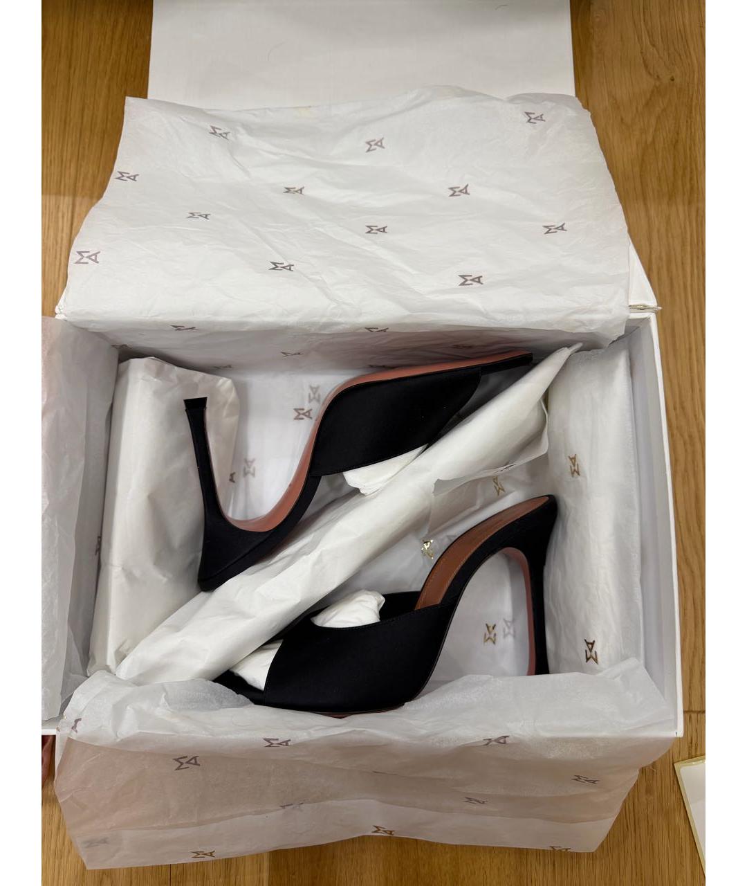 Amina Muaddi Черные текстильные мюли, фото 9