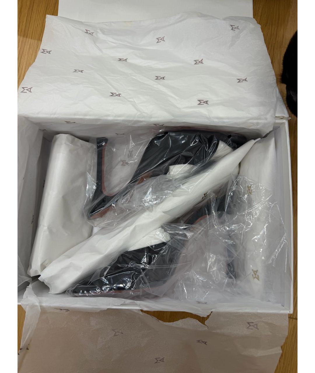 Amina Muaddi Черные текстильные мюли, фото 6